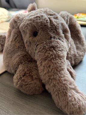 BNWT Jellycat Smudge Elephant